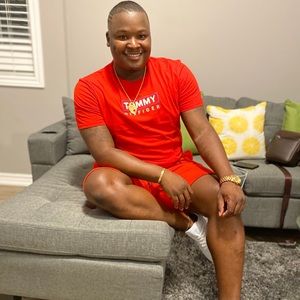 Meet your Posher, Delvado